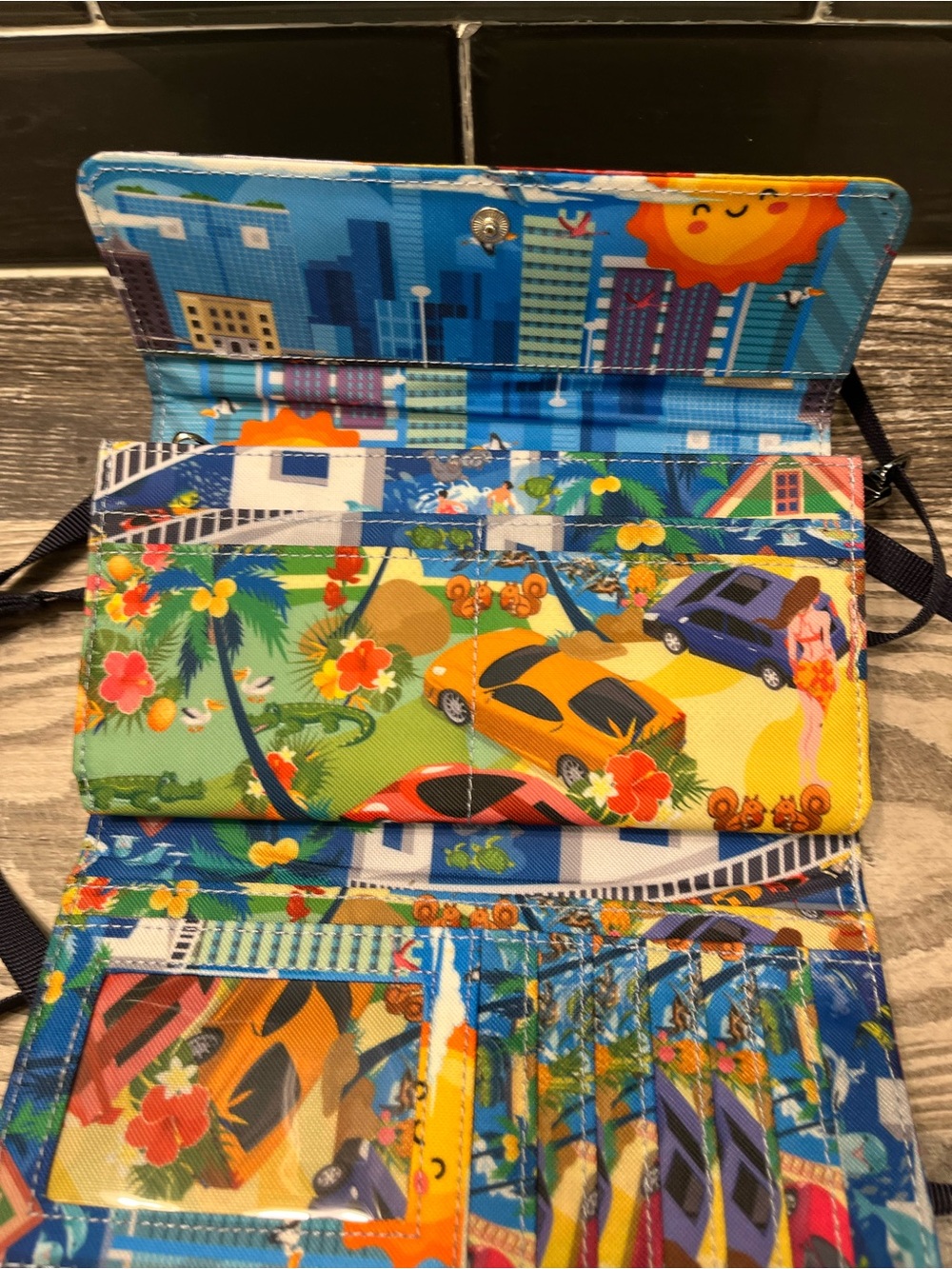 Sunshine State Multi-Color Crossbody Bag - Picture 3 of 8